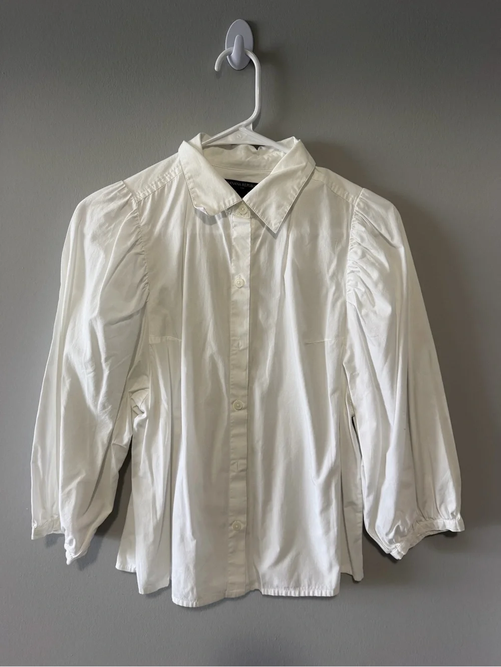 Banana Republic White Puff Sleeve Button-Front Blouse